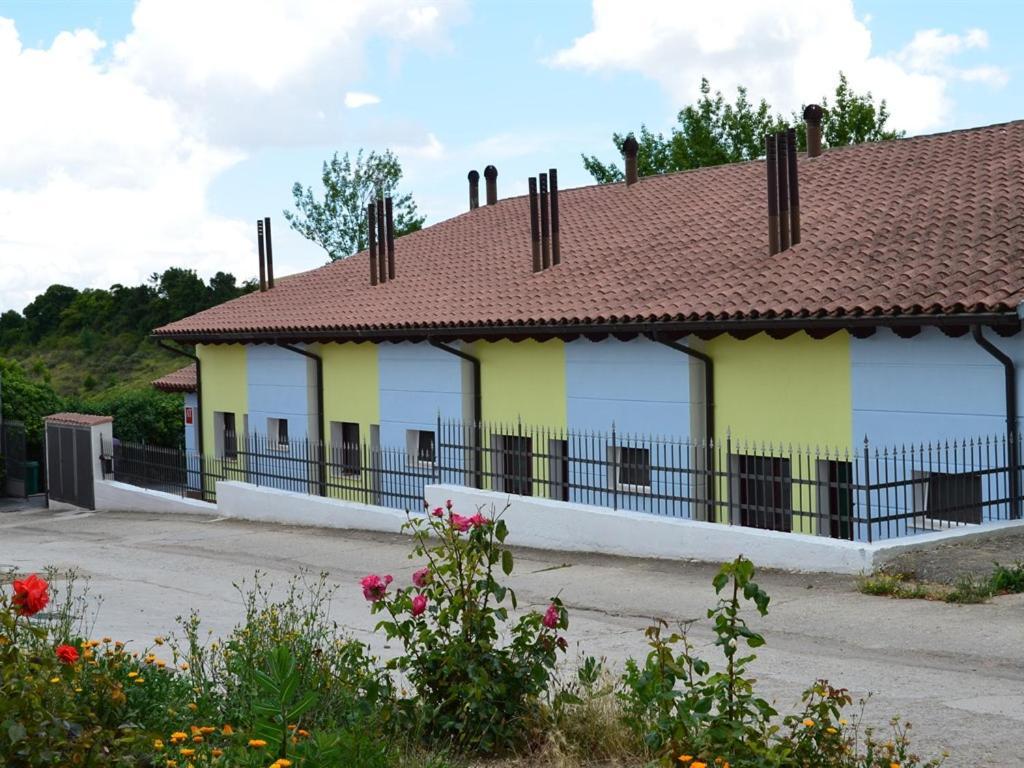 Apartamentos La Peinada Villarejo  Екстериор снимка